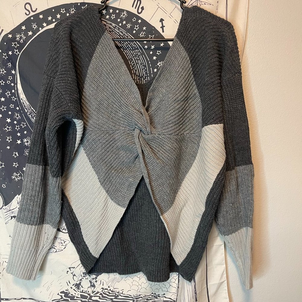 HAYDEN LOS ANGELES V-Back Color Block Sweater